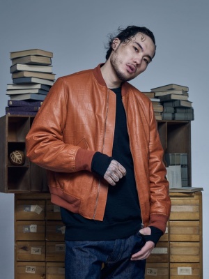 e_vcsf7t_s4.jpg e_vcsf7t_s4.jpg