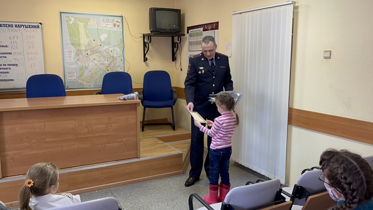 pDQYuhL8FJk.jpg pDQYuhL8FJk.jpg