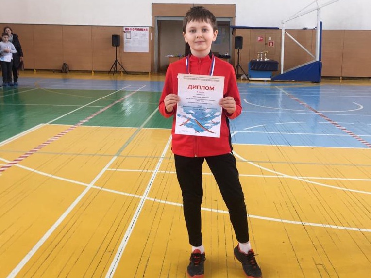 IaruHVq-YVE.jpg IaruHVq-YVE.jpg