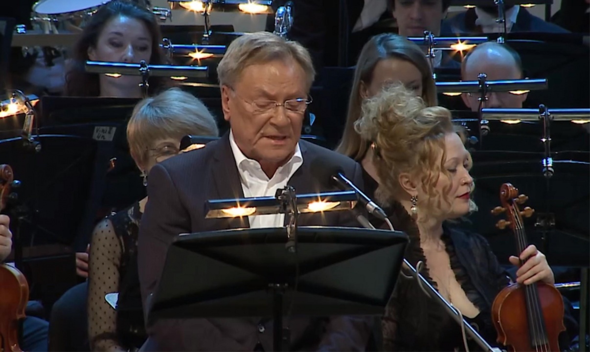 uTxVdDKuufc.jpg uTxVdDKuufc.jpg