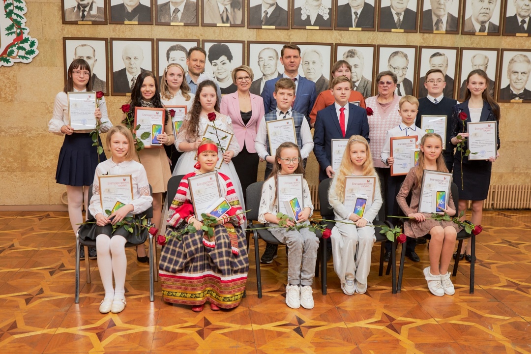 vCivwGD0OvM.jpg vCivwGD0OvM.jpg