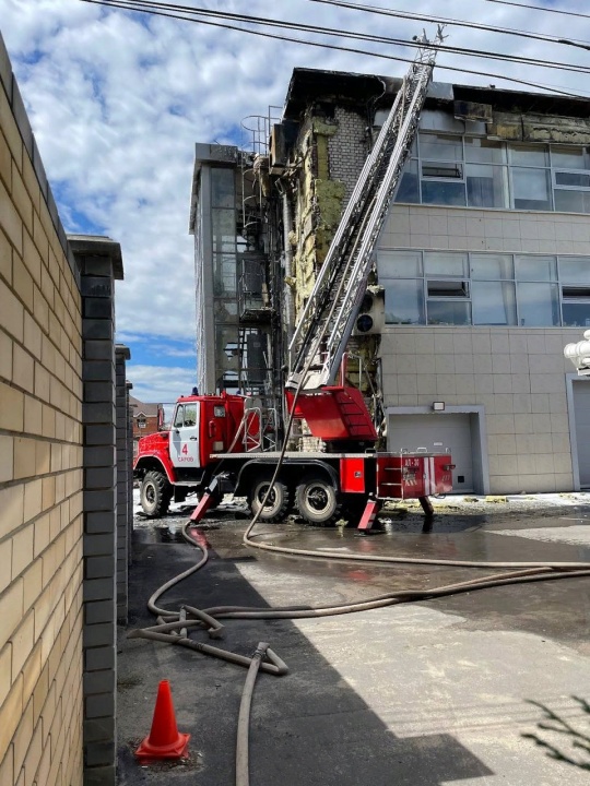 9TsYQs0FAP.jpg 9TsYQs0FAP.jpg