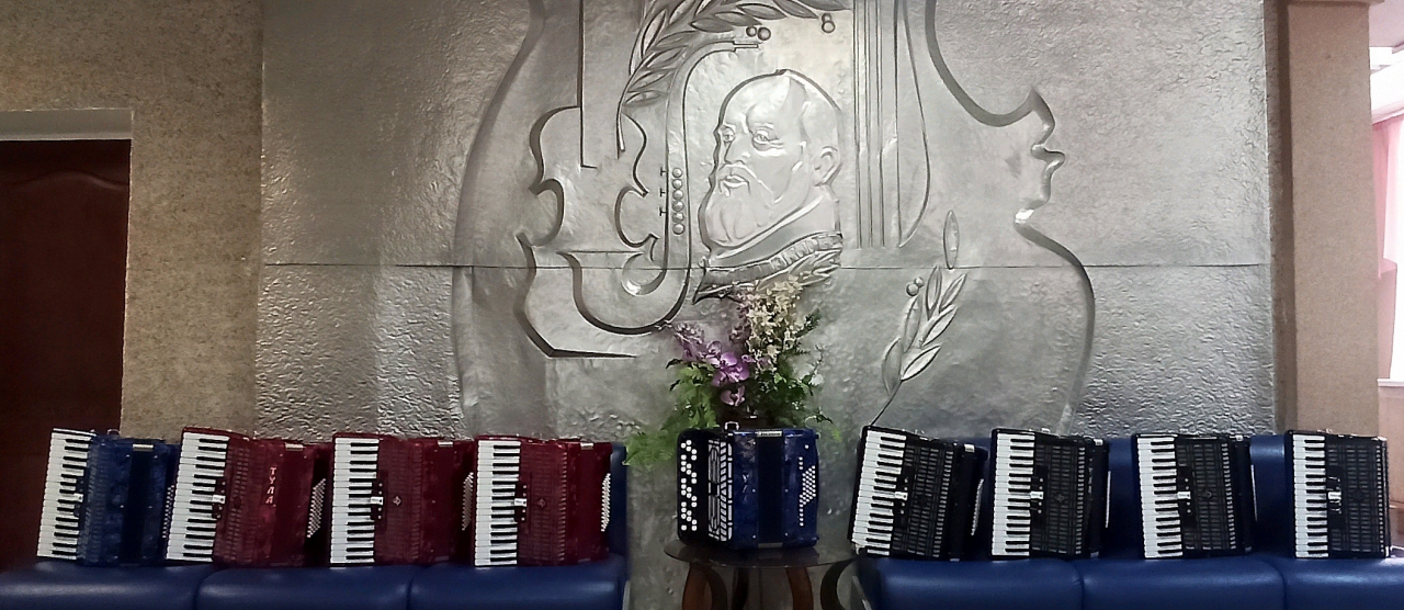 загруженное.png загруженное.png