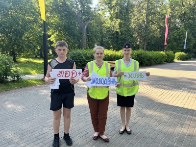 FHCnu_xHDGs.jpg FHCnu_xHDGs.jpg