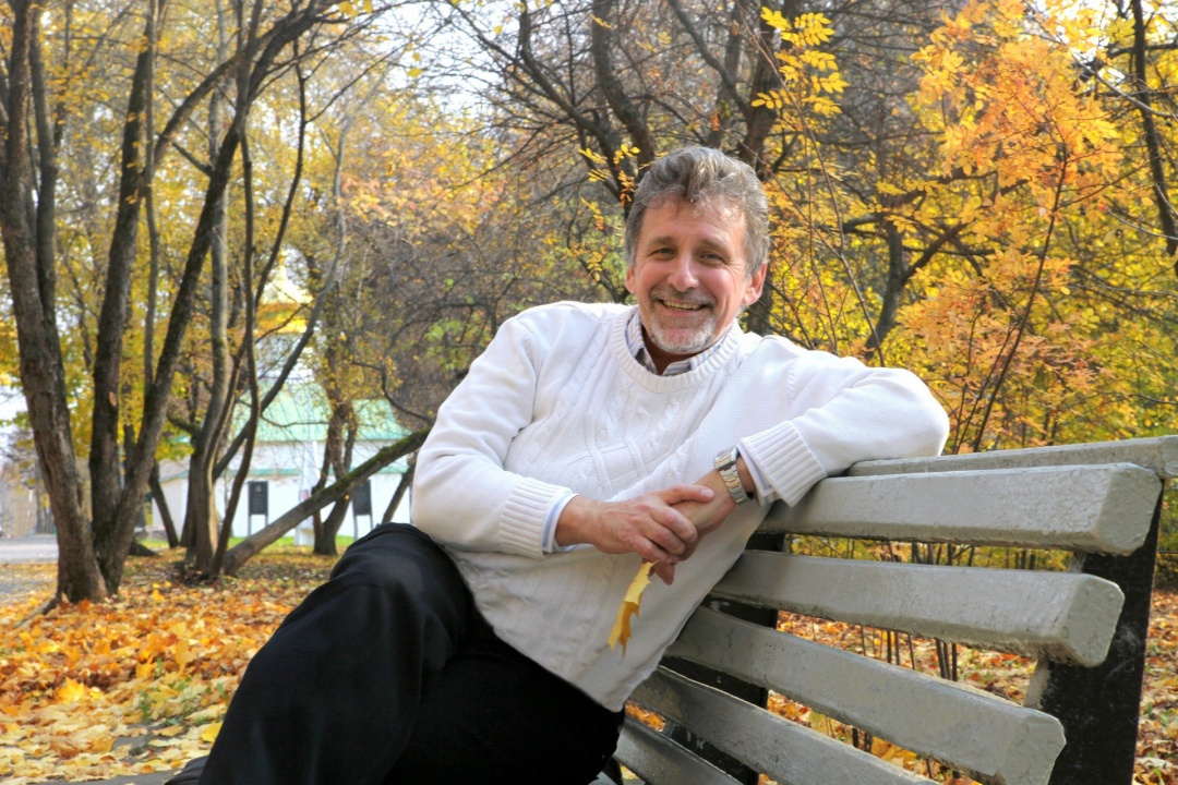 LNdyXD2Y_JQ.jpg LNdyXD2Y_JQ.jpg