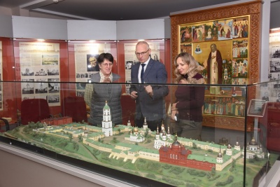 iLN8NLcgBIE.jpg iLN8NLcgBIE.jpg