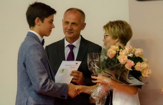 DSC_9585.jpg DSC_9585.jpg