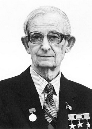 Академик Юлий Борисович Харитон