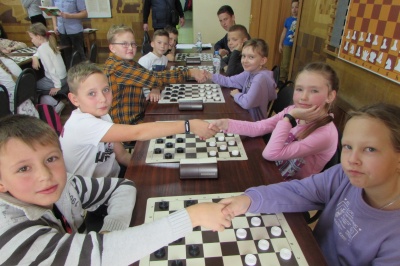 Шашки1.jpg Шашки1.jpg