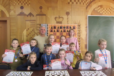 Шашки2.jpg Шашки2.jpg