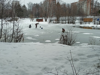 Задворки-03.jpg Задворки-03.jpg