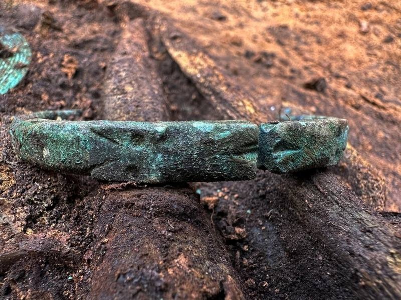 Могильник-4.jpg Могильник-4.jpg