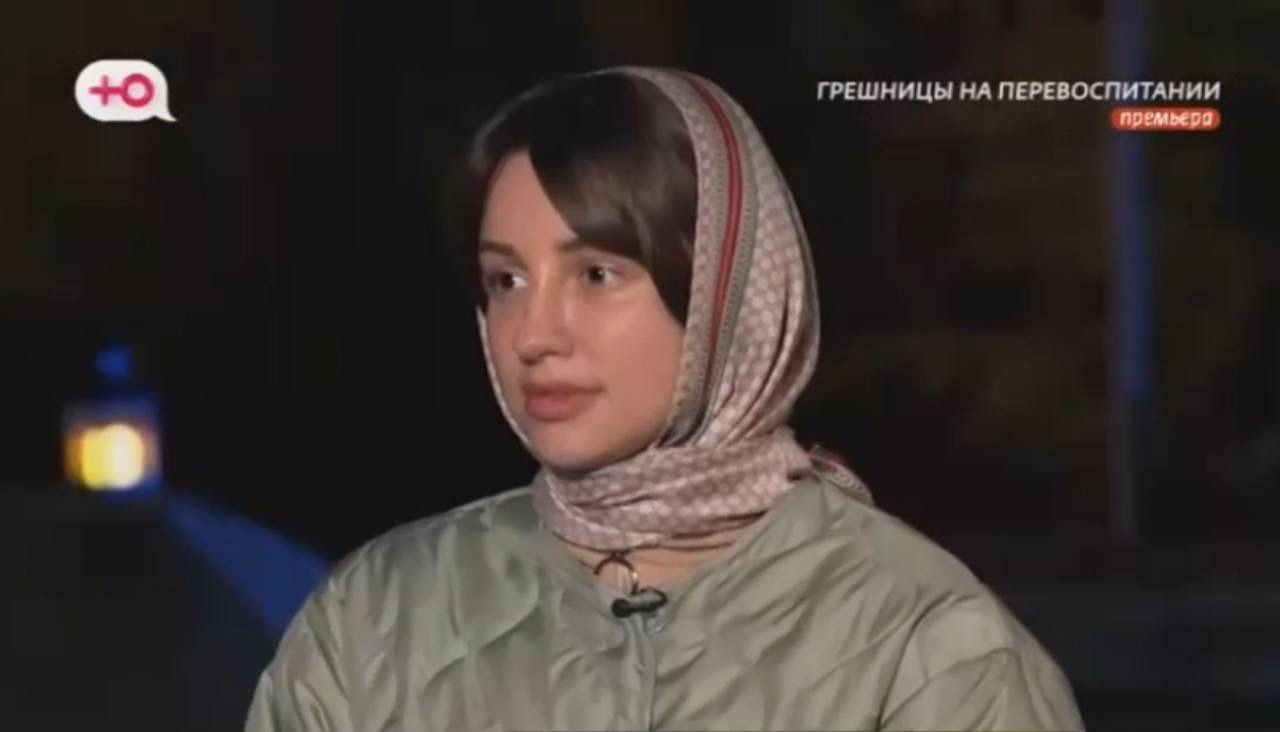 Эскортница-3.jpg Эскортница-3.jpg