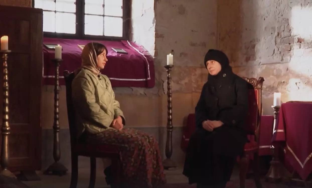 Эскорт-2.jpg Эскорт-2.jpg