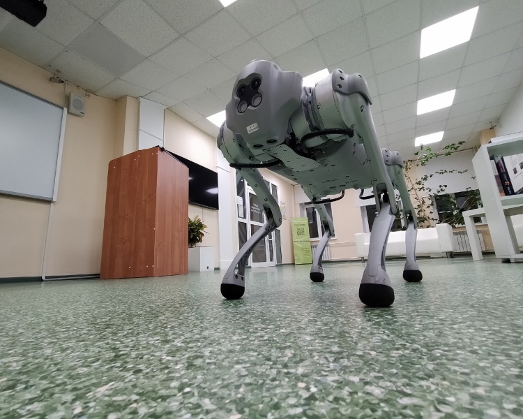 Робот-1.jpg Робот-1.jpg