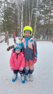 Лыжи-4.jpg Лыжи-4.jpg