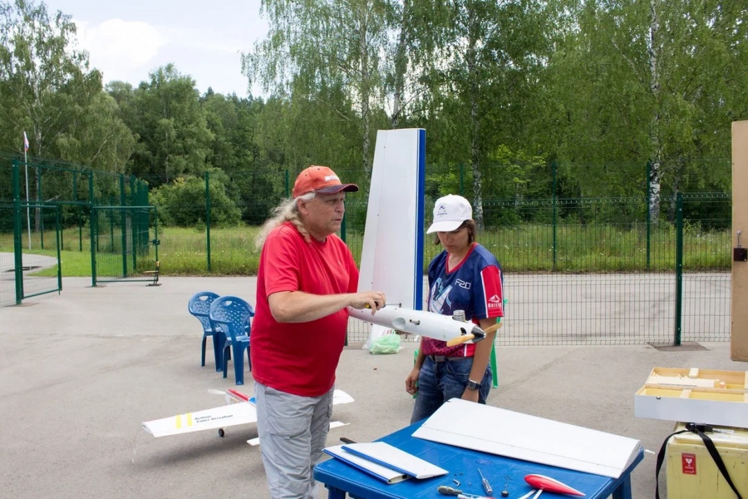 Авиамоделизм-3.jpg Авиамоделизм-3.jpg