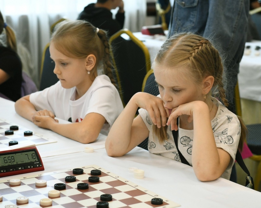 Шашки-08.jpg Шашки-08.jpg