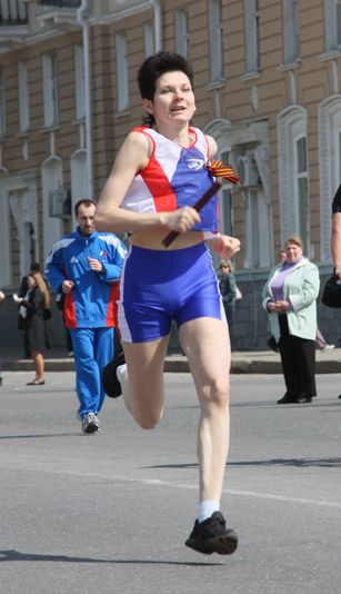 В традиционной легкоатлетической эстафете команды РФЯЦ-ВНИИЭФ заняли первые места
