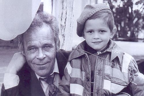 В.П.Корольков с внуком