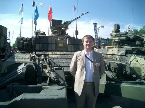 А.Дубинкин на выставке вооружений "Урал Экспо Армс-2008"