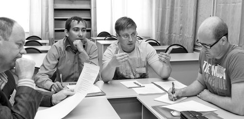 Секционная работа была бурной...