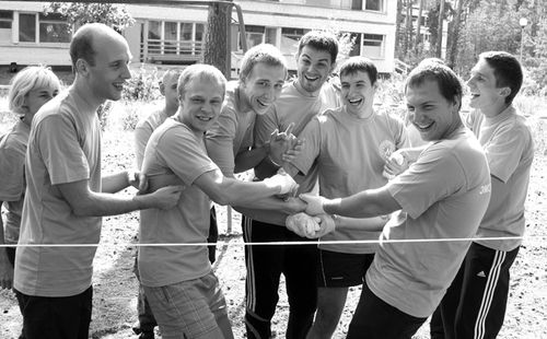 Дебютанты соревнований - команда завода "Авангард"