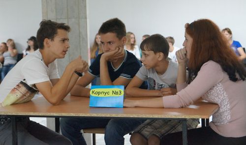 Победители брейн-ринга лучше всех отвечали на вопросы о ВНИИЭФ