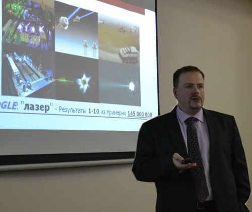 Г.Рогожников рассказывает о лазерных технологиях будущего