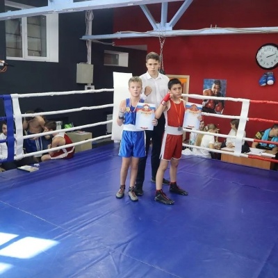 9YnH0L_gEls.jpg 9YnH0L_gEls.jpg