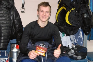 8HCRmyzpJkc.jpg 8HCRmyzpJkc.jpg