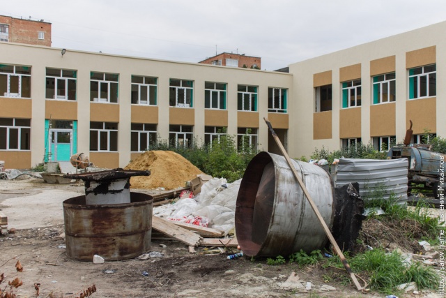 D9JC10hOwpI.jpg D9JC10hOwpI.jpg