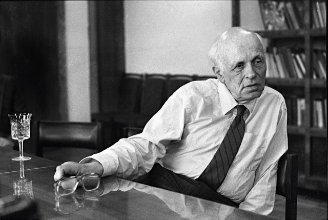 1987743_1024x768.jpg 1987743_1024x768.jpg