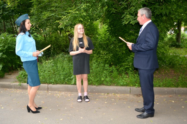 -r7utXTfHCM.jpg -r7utXTfHCM.jpg