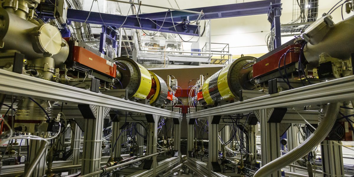 StranaRosatom-24.01.2019-Фабрика-сверхтяжелых-элементов_51-1200x600.jpg StranaRosatom-24.01.2019-Фабрика-сверхтяжелых-элементов_51-1200x600.jpg