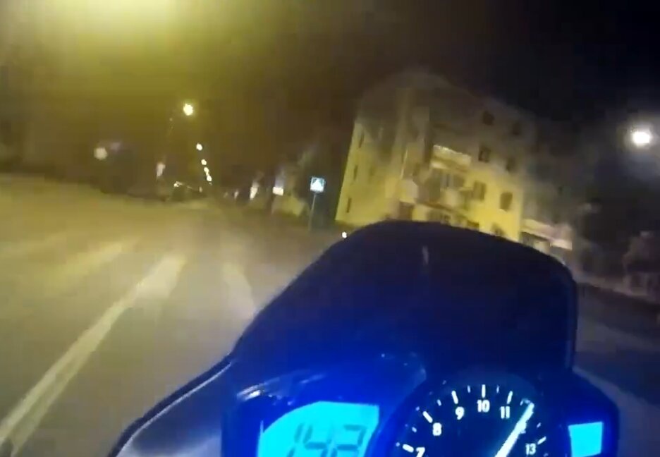 UZiIOLqk4i8.jpg UZiIOLqk4i8.jpg