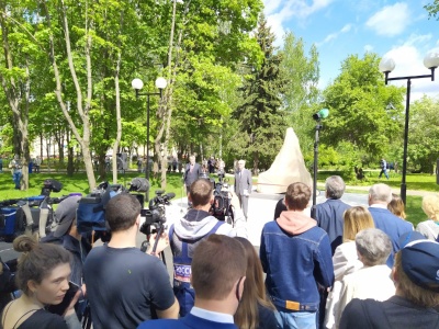 EP41NsU5cJs.jpg EP41NsU5cJs.jpg