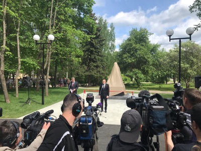 O2T3UBBqUSE.jpg O2T3UBBqUSE.jpg