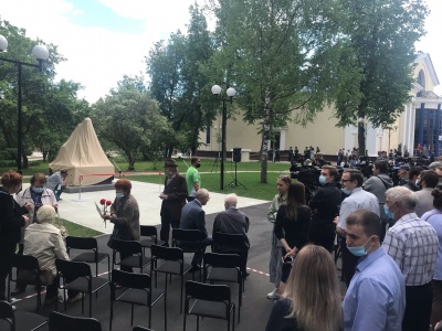 _0L6RdJO2_U.jpg _0L6RdJO2_U.jpg