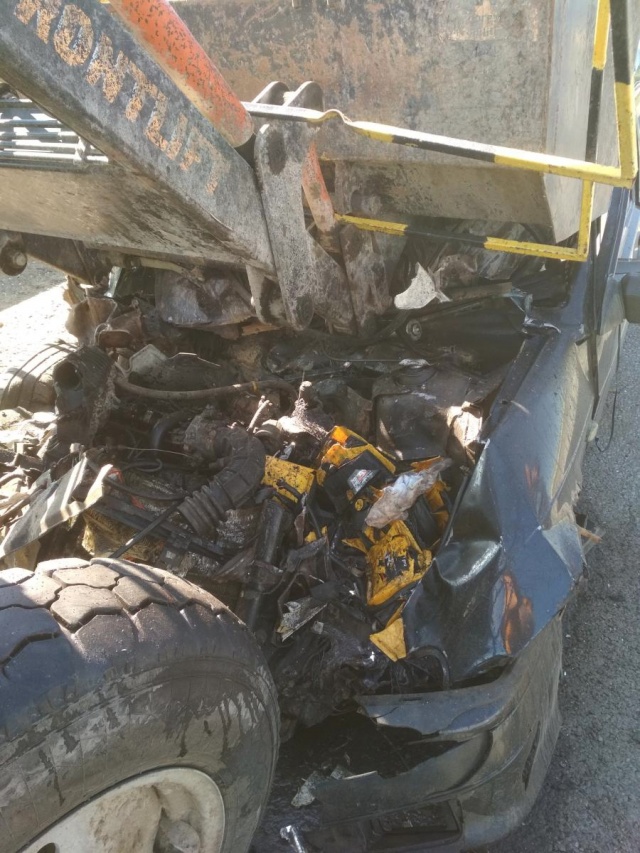 l1_YbloZt6M.jpg l1_YbloZt6M.jpg