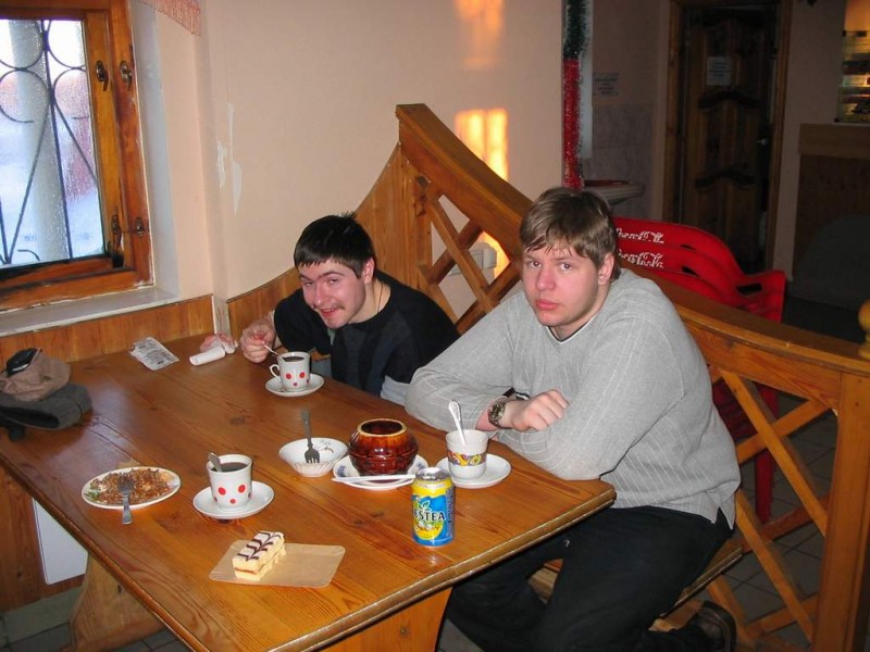 В кафешке после прыгов