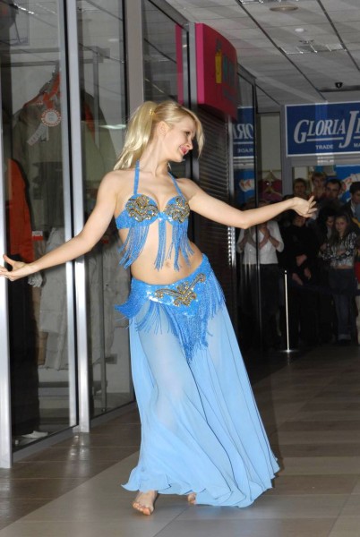 Восточные танцы, Лейла-8