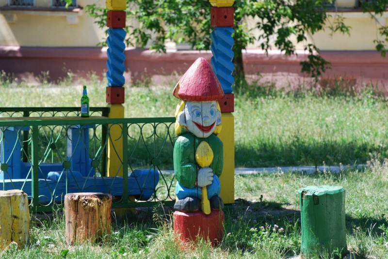 Персонажи саровских дворов 01.jpg