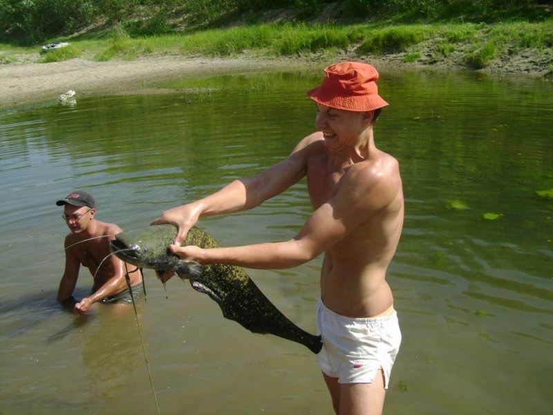 20-03 Отдых на Ахтубе, август, 2008.jpg