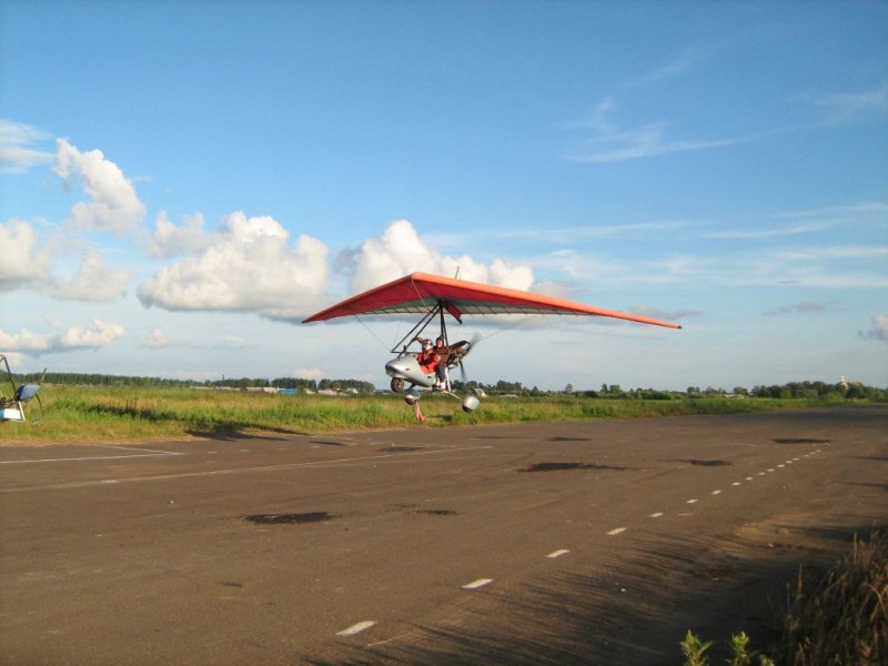 17-05 Взлёт на аэродроме Ясный.jpg