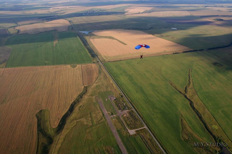 Аэродром с километровой высоты